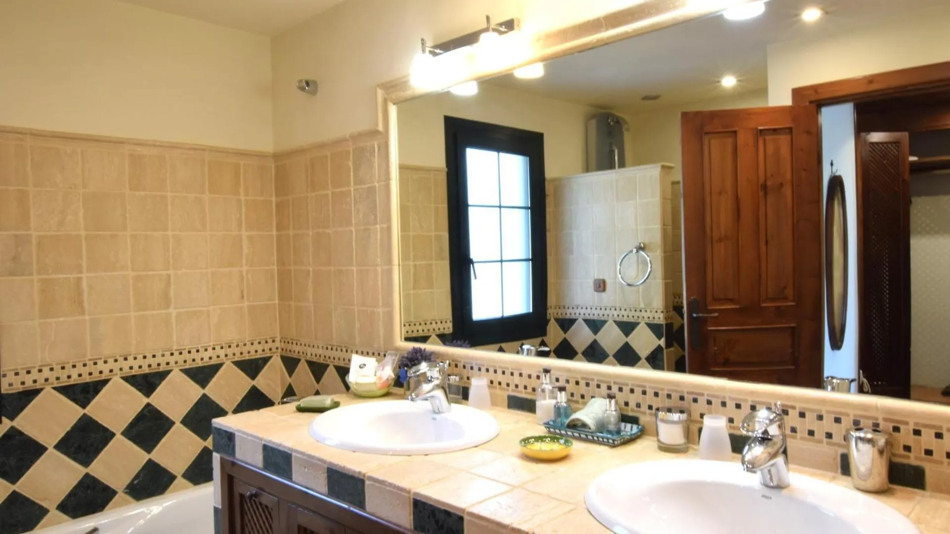 Villa Los Chaparros Antequera